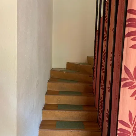 Whitehouse Apart Otel Alsóörs