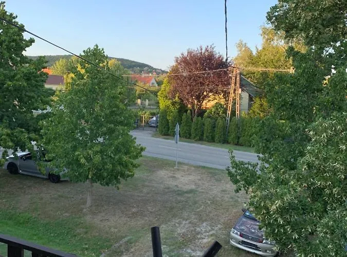 Whitehouse Апарт-отель 3*